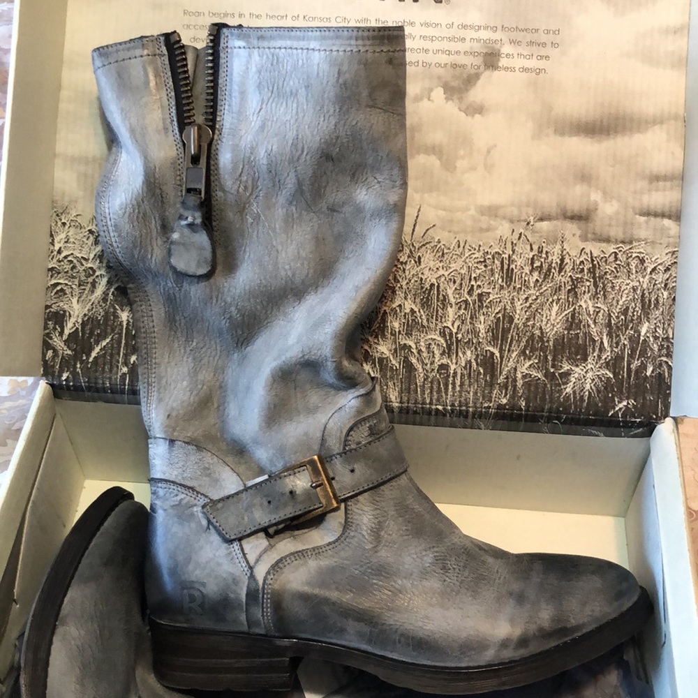 Leather boots - Picture 4 of 4